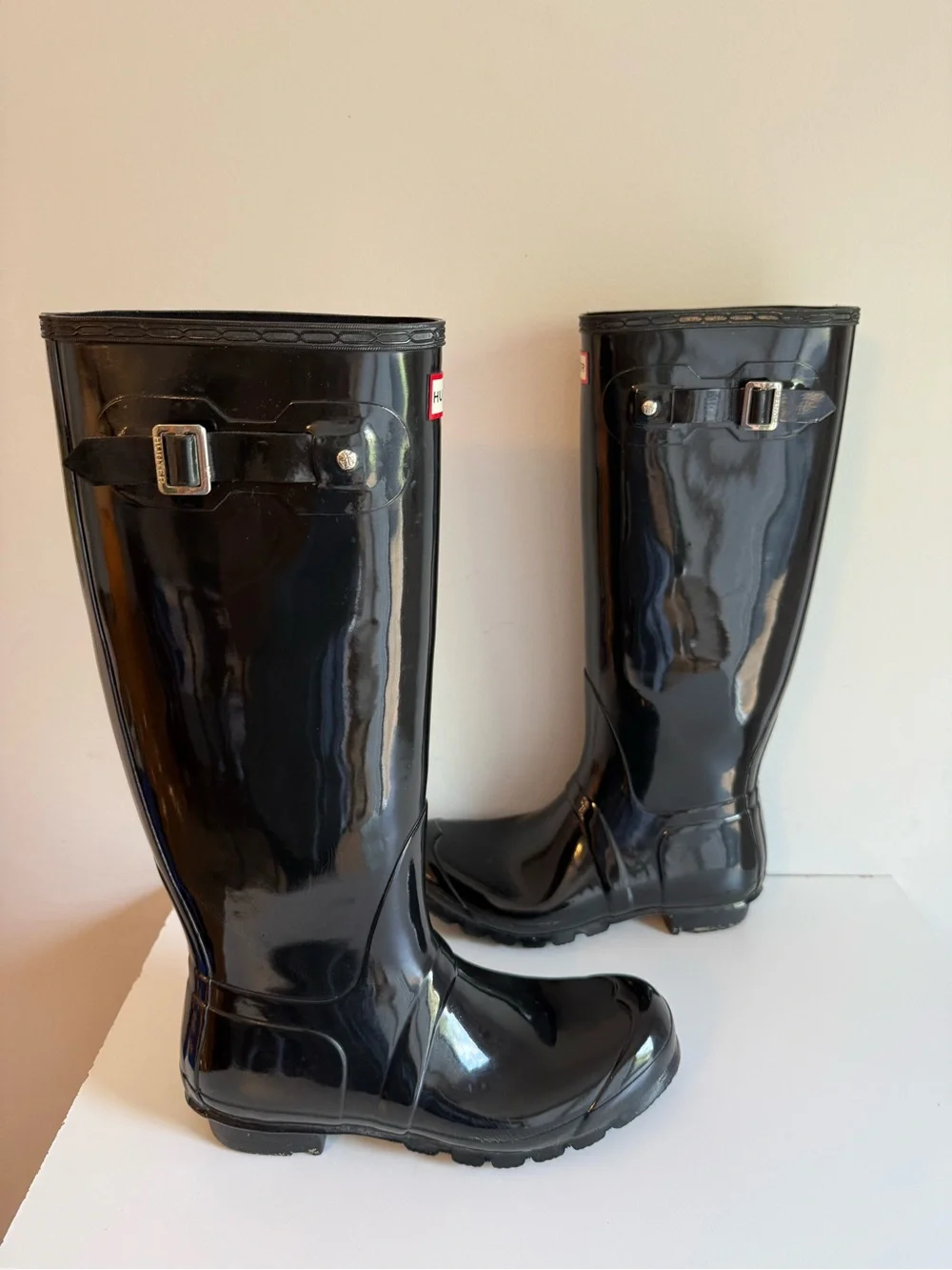 Women’s Hunter Original Tall Gloss Black Rain Boots Women’s Size 10